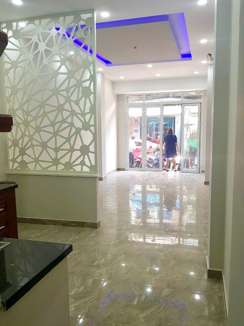 Cho thuê nhà MT Hoà Hưng, Phường 13 , Quận 10